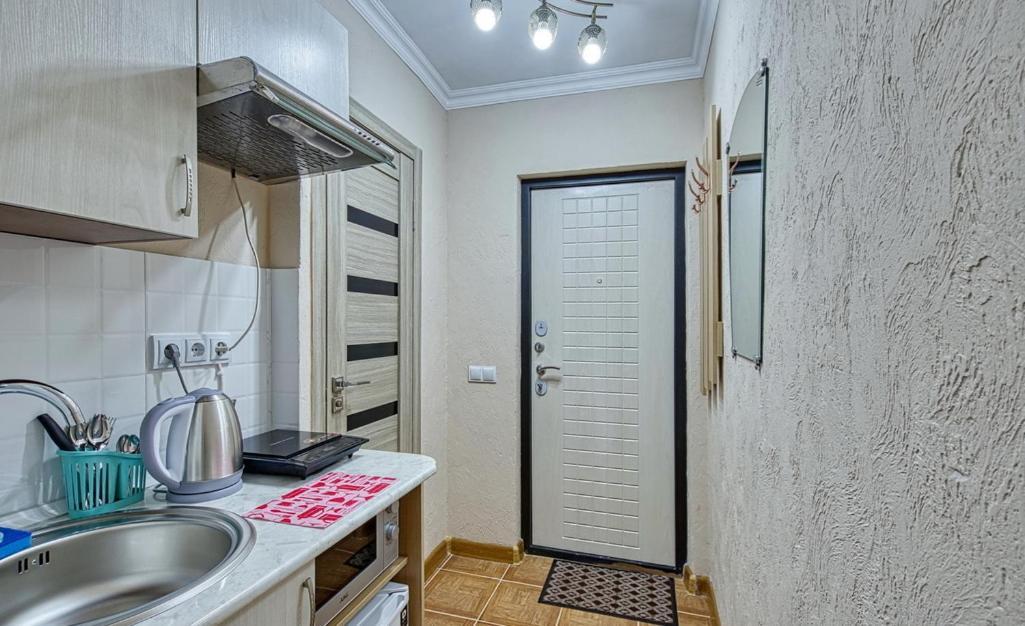 Апартаменты На Улице Клочкова, 128 Almaty Exterior foto